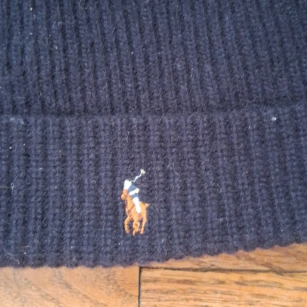 Polo by Ralph Lauren Black & Blue Knit Beanie Set - Picture 4 of 4